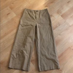 Smart Casual kaki cropped capris
